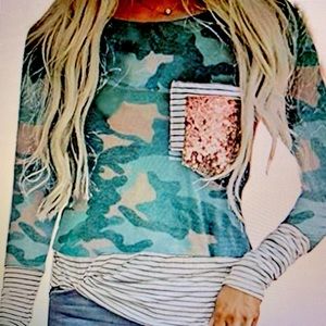 💥3/$15 with $5.95 shipping.camo-stripe top with rose sequins pocket.
